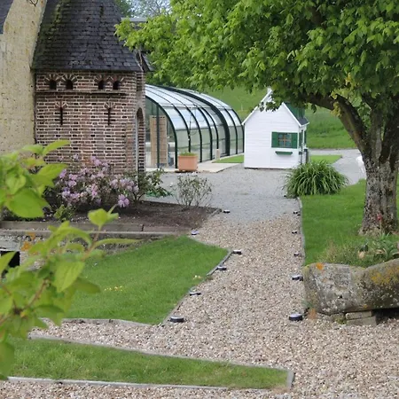 Holiday home Grande Maison Avec Piscine Couverte, Flipper Et Charme Industriel En Pleine Campagne - Fr-1-497-46 *