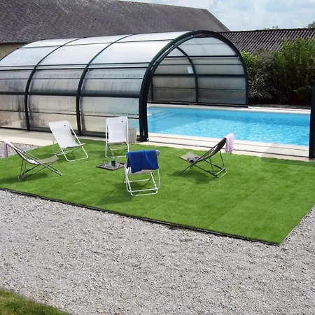 Maison Spacieuse Avec Piscine Couverte Et Wifi A - Fr-1-497-46