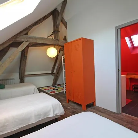 Maison Spacieuse Avec Piscine Couverte Et Wifi A - Fr-1-497-46 Lantställe