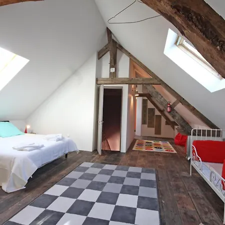 Maison Spacieuse Avec Piscine Couverte Et Wifi A - Fr-1-497-46 Lantställe *