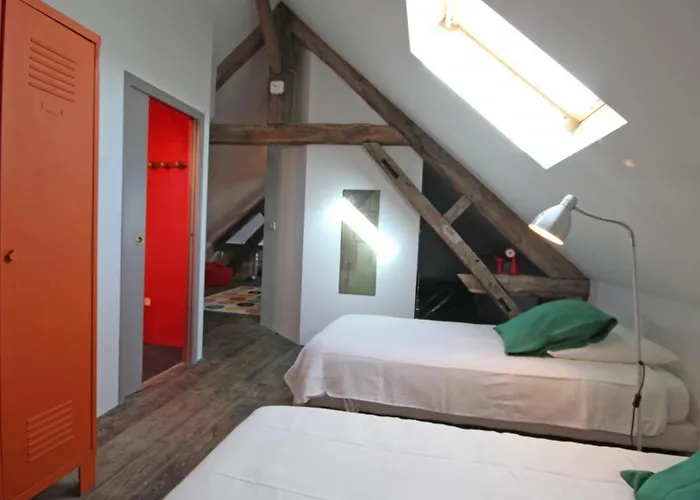 Maison Spacieuse Avec Piscine Couverte Et Wifi A - Fr-1-497-46 Ferienhaus Laleu (Orne)